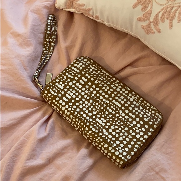 Target Wallet - Picture 2 of 4